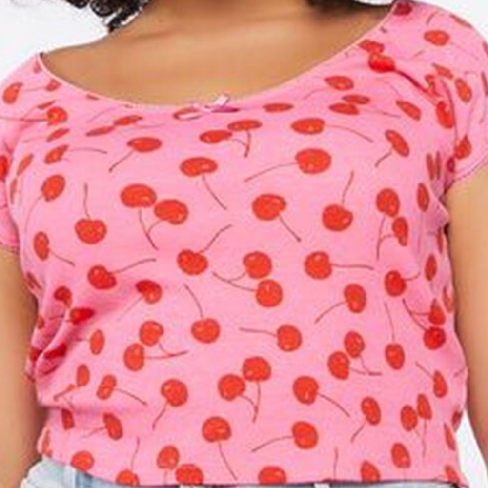 Girls forever 21 cherry print topin size small. new without tags